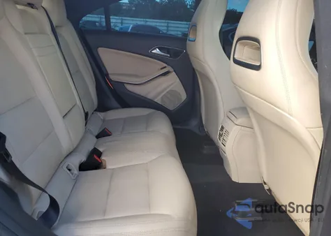 2016 Mercedes-Benz Cla 250 z USA, uszkodzony, nr VIN WDDSJ4EB5GN332073